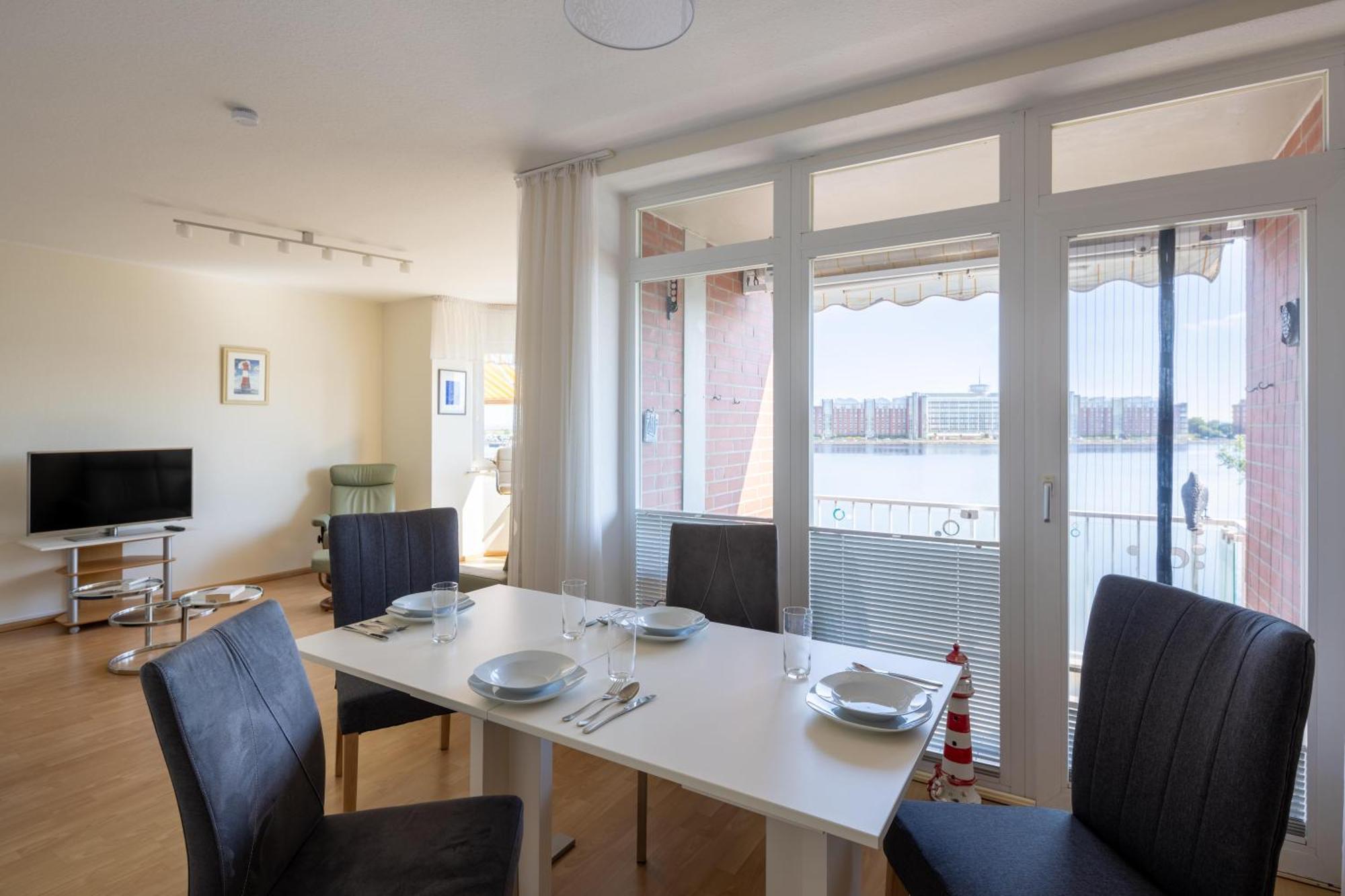 Gemuetliche Ferienwohnung Mit Meerblick Direkt Am Hafen Wilhelmshaven Exterior foto